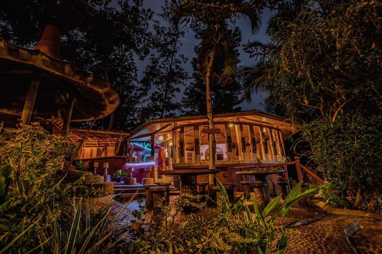 Atremaru Jungle Retreat Hotel Puerto Princesa Exterior photo