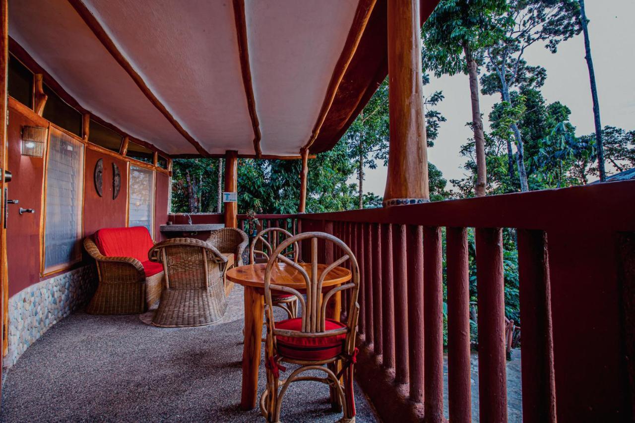 Atremaru Jungle Retreat Hotel Puerto Princesa Exterior photo